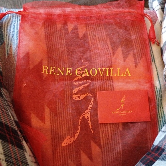 Heels - Picture 3 of 3